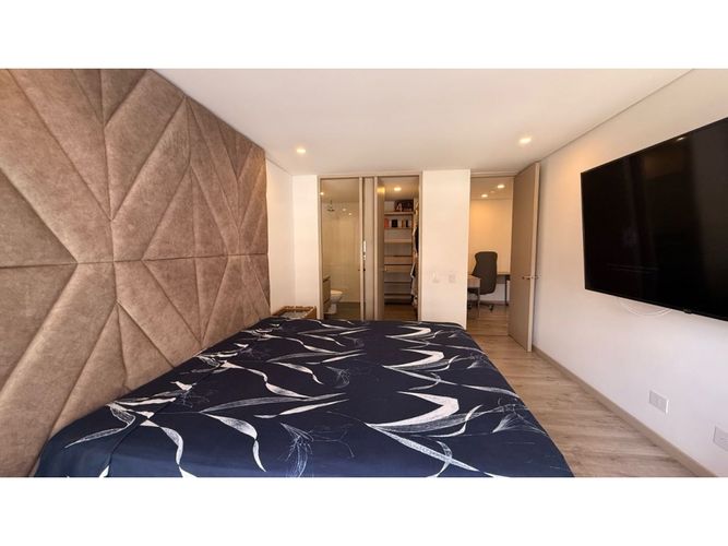 Apartamento de 2 alcobas en venta en Los Naranjos, Medellín, 108 m² · foto 10 de 17