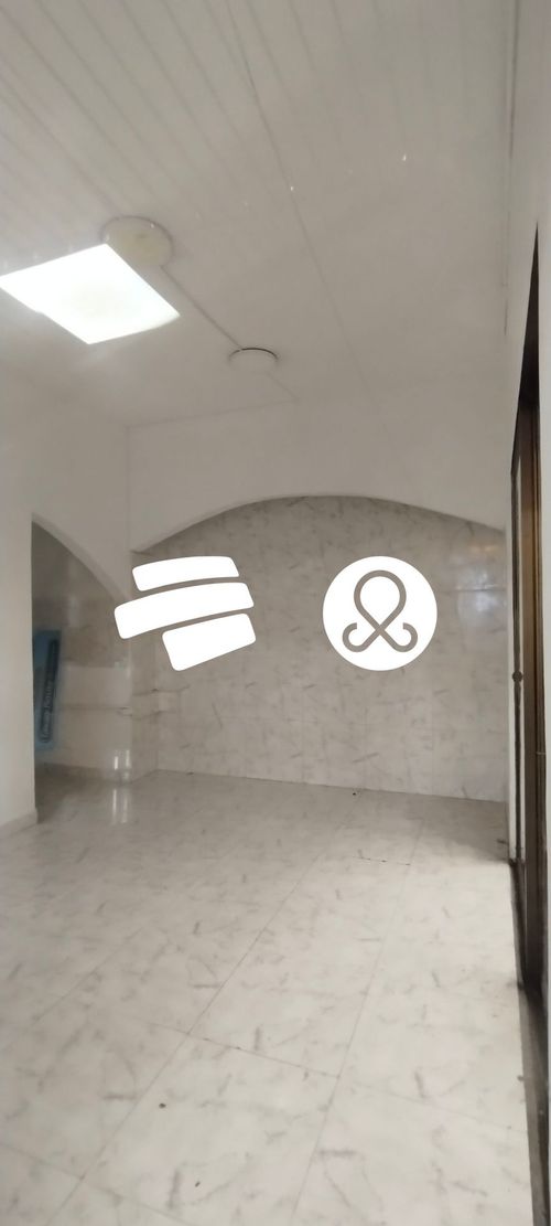 Local en venta en La Candelaria, Medellín, 12 m² · foto 2 de 15