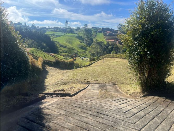 Lote en venta en El Porvenir, Rionegro, 2000 m² · foto 5 de 5