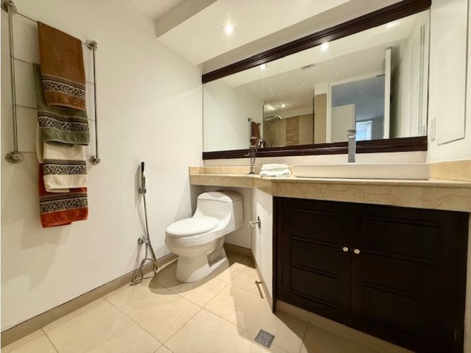Apartamento de 2 alcobas en venta en Cristales, Cali, 200 m² · foto 14 de 24