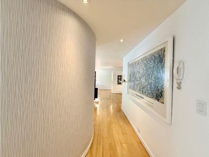 Apartamento de 2 alcobas en venta en Cristales, Cali, 200 m² · foto 23 de 24
