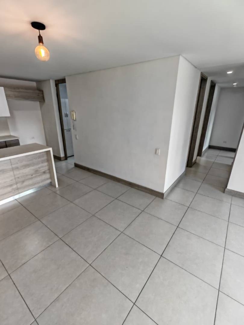 3BR Apartment in El Poblado (98 m²) - 2
