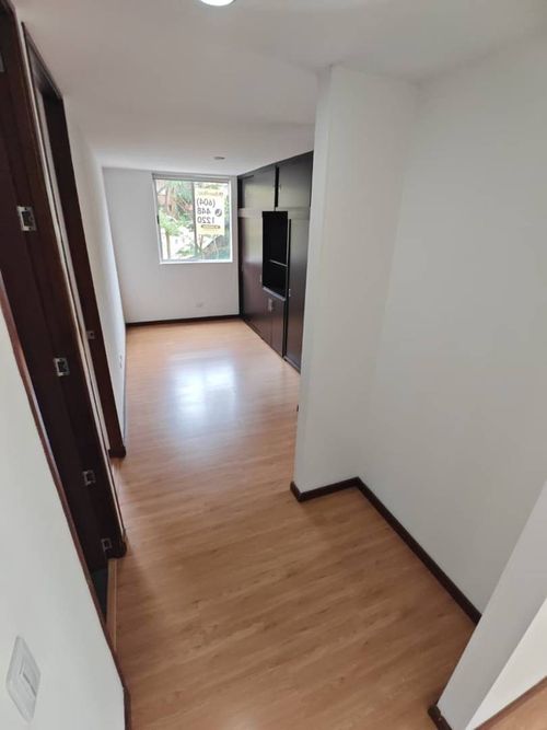 Apartamento de 2 alcobas en arriendo en Otraparte, Envigado, 96 m² · foto 7 de 9