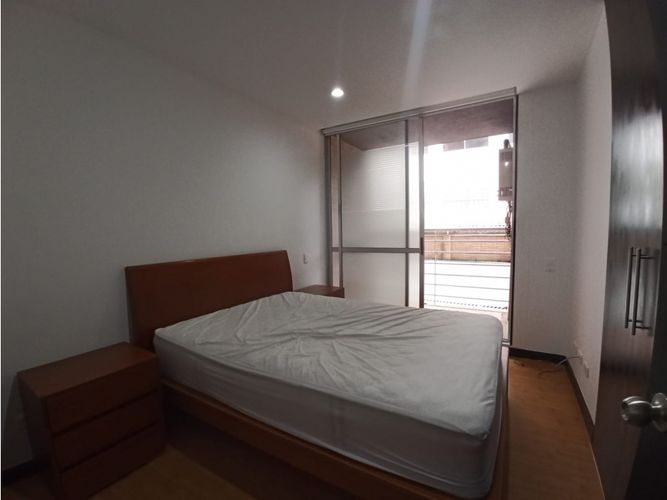 Apartamento de 1 alcoba en venta en Cedritos, Bogotá, 50 m² · foto 9 de 11