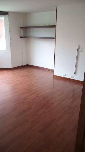 Apartamento de 2 alcobas en arriendo en Castropol, Medellín, 110 m² · foto 16 de 24