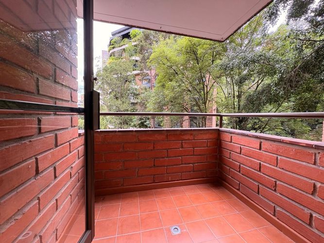 Apartamento de 4 alcobas en venta en El Poblado, Medellín, 240 m² · foto 16 de 16
