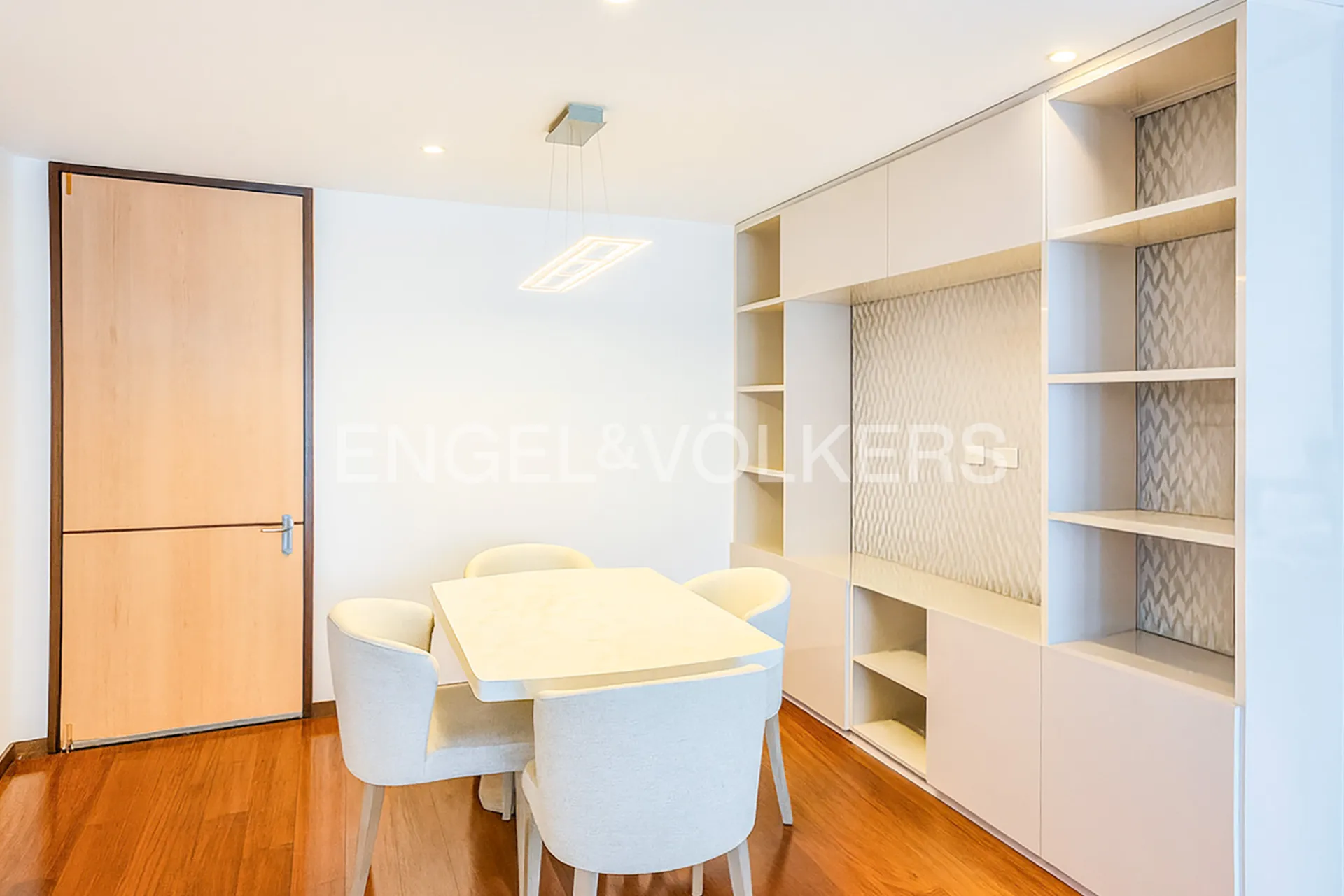 Apartamento en venta en El Refugio, Bogotá · foto 2 de 11
