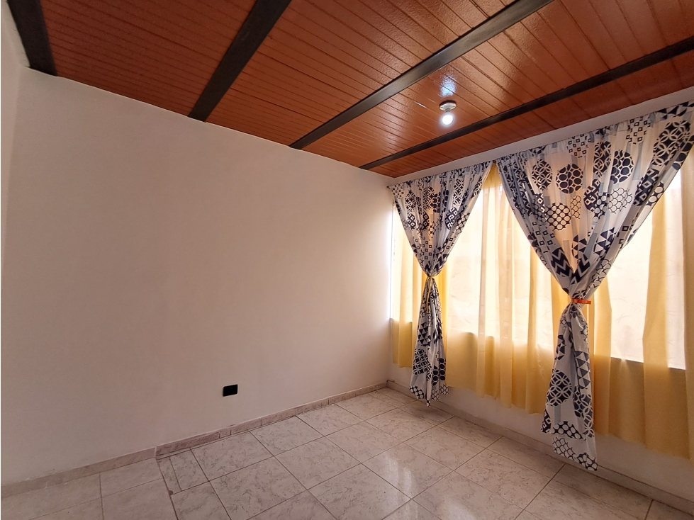 Casa en venta en Engativá, Bogotá · foto 7 de 24