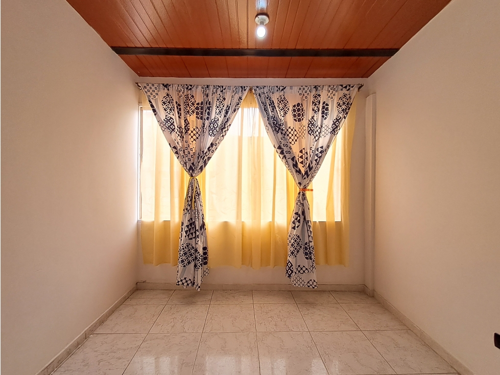 Casa en venta en Engativá, Bogotá · foto 8 de 24
