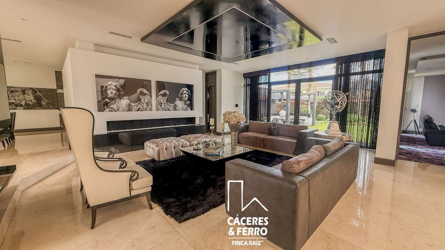 Casa de 3 alcobas en venta en Guaymaral, Bogotá, 1811 m² · foto 4 de 24