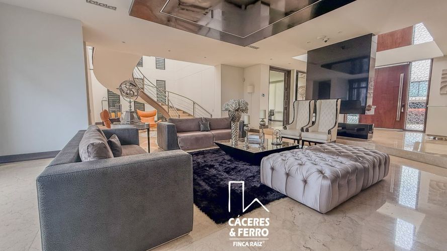 Casa de 3 alcobas en venta en Guaymaral, Bogotá, 1811 m² · foto 5 de 24