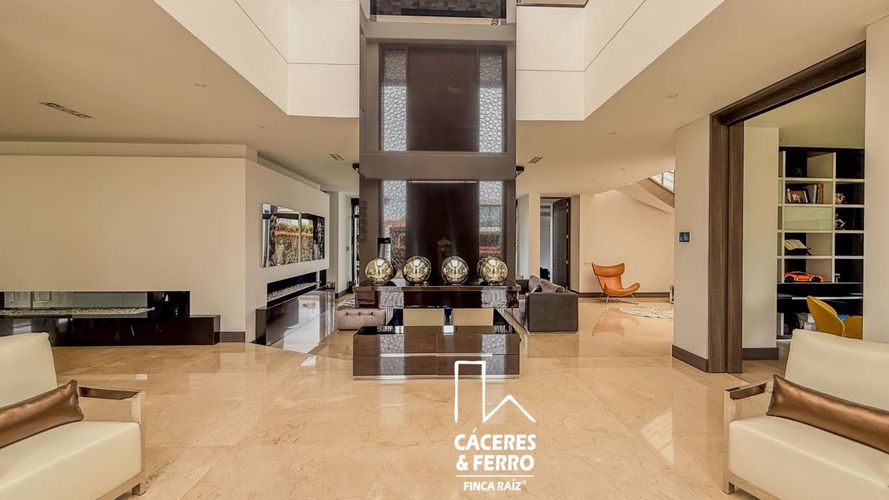 Casa de 3 alcobas en venta en Guaymaral, Bogotá, 1811 m² · foto 6 de 24