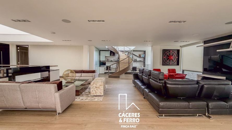 Casa de 3 alcobas en venta en Guaymaral, Bogotá, 1811 m² · foto 7 de 24