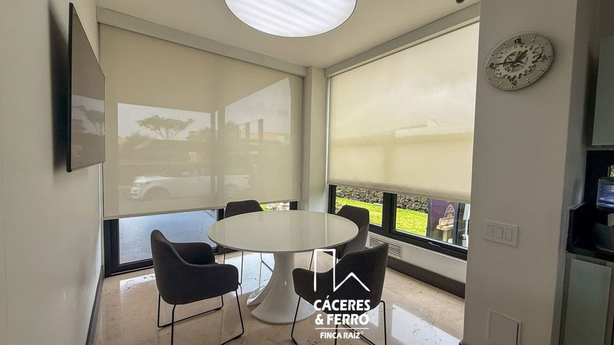 Casa de 3 alcobas en venta en Guaymaral, Bogotá, 1811 m² · foto 16 de 24