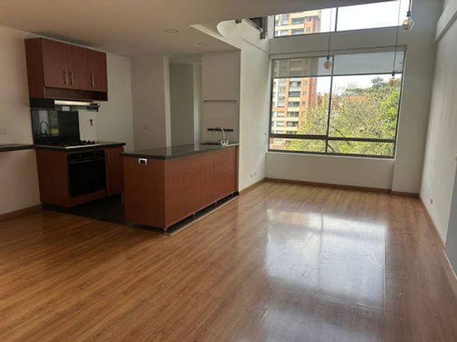 Apartaestudio en arriendo en La Visitación, Medellín, 70 m² · foto 7 de 12