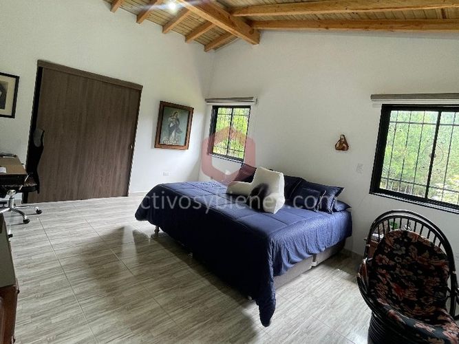 Casa de 3 alcobas en venta en El Zango, Guarne · foto 2 de 14