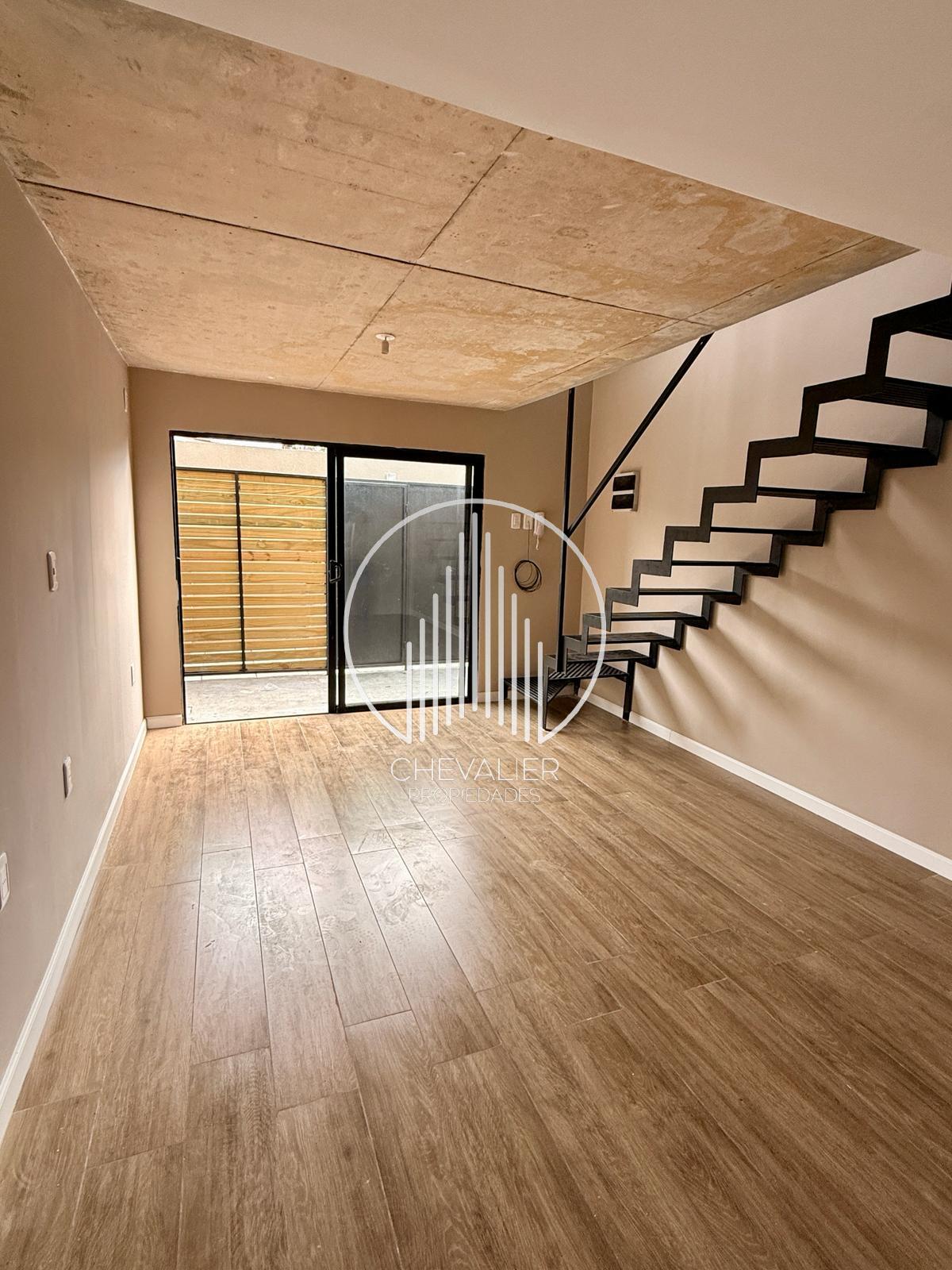3496 / Excelente duplex a estrenar de 1 dormitorio con patio