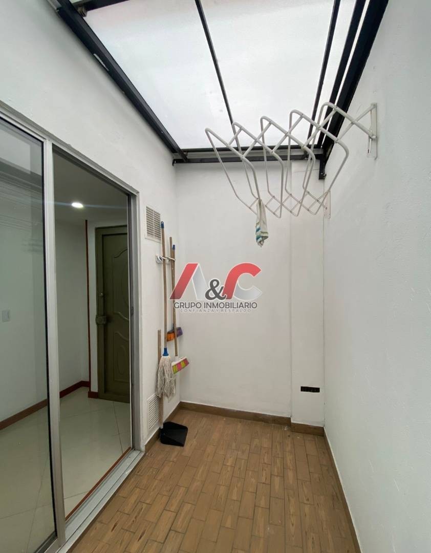 Apartamento en venta en Villemar, Bogotá · foto 4 de 10