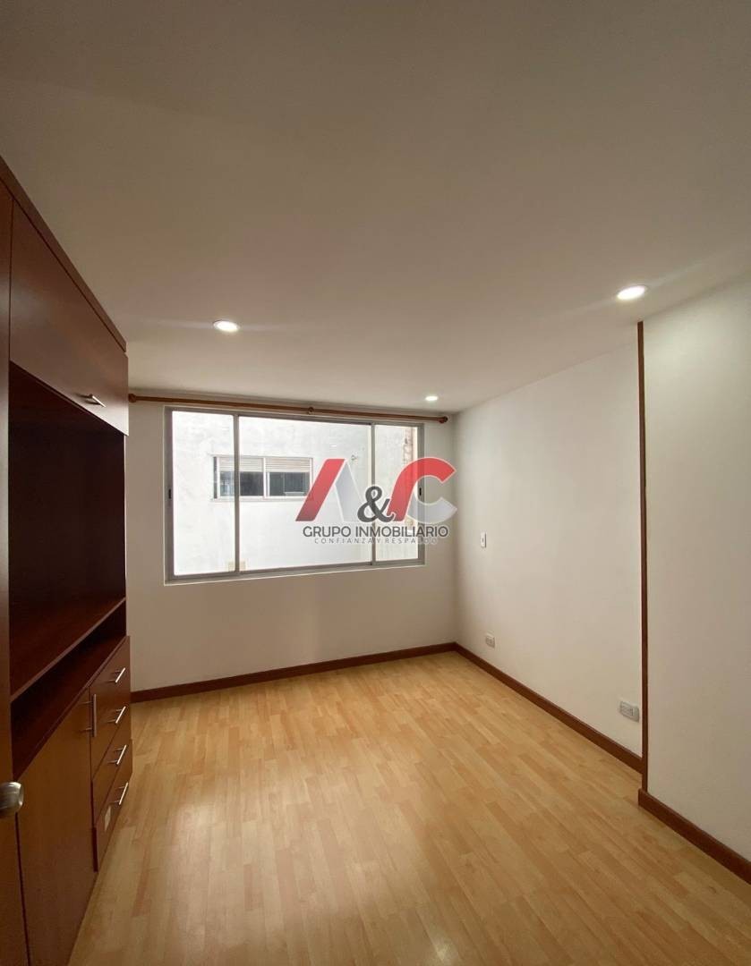 Apartamento en venta en Villemar, Bogotá · foto 6 de 10