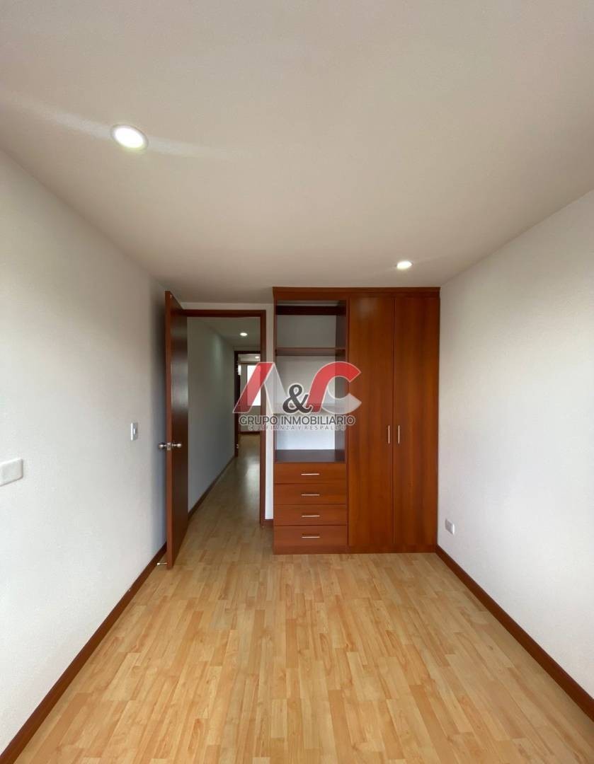 Apartamento en venta en Villemar, Bogotá · foto 9 de 10