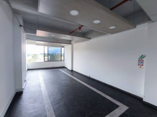 Oficina en venta en La Estacion, Cajicá, 35 m² · foto 4 de 11