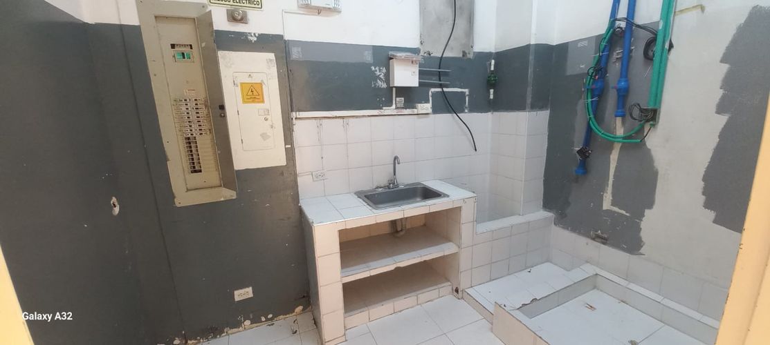 Local en arriendo en Cable, Manizales, 130 m² · foto 2 de 7