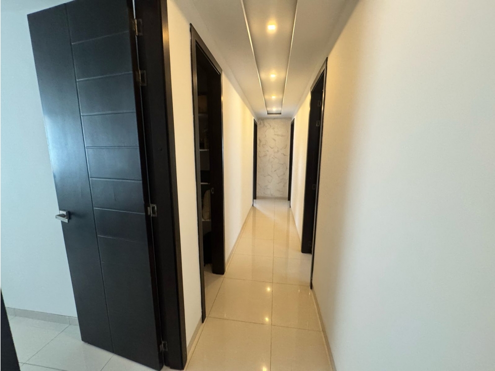 Apartamento en venta en Altos De Riomar, Barranquilla · foto 4 de 24