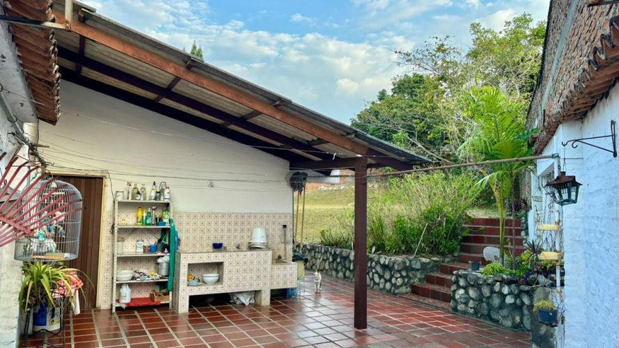 Casa de 5 alcobas en venta en Ciudad Jardin, Cali, 385 m² · foto 14 de 17