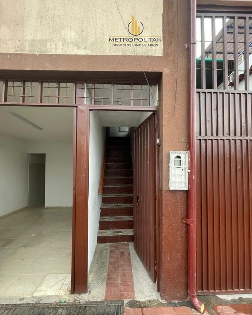 Bodega en arriendo en Centro, Bucaramanga, 140 m² · foto 4 de 7