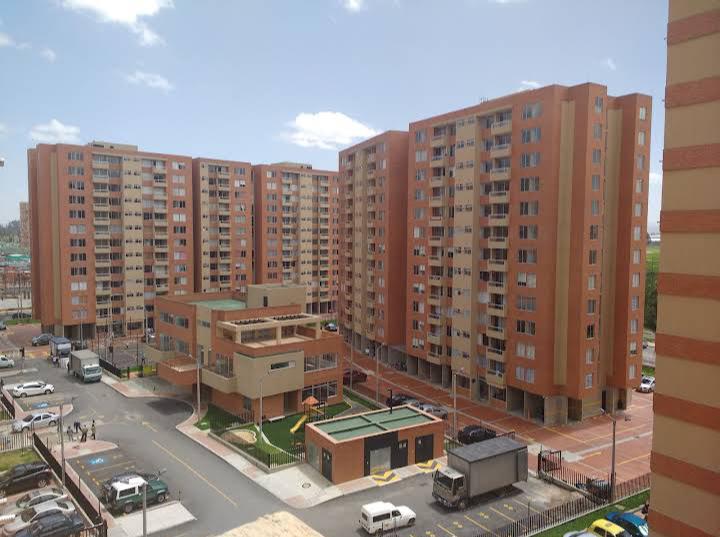 Apartamento en venta en Gran Granada, Bogotá · foto 2 de 22