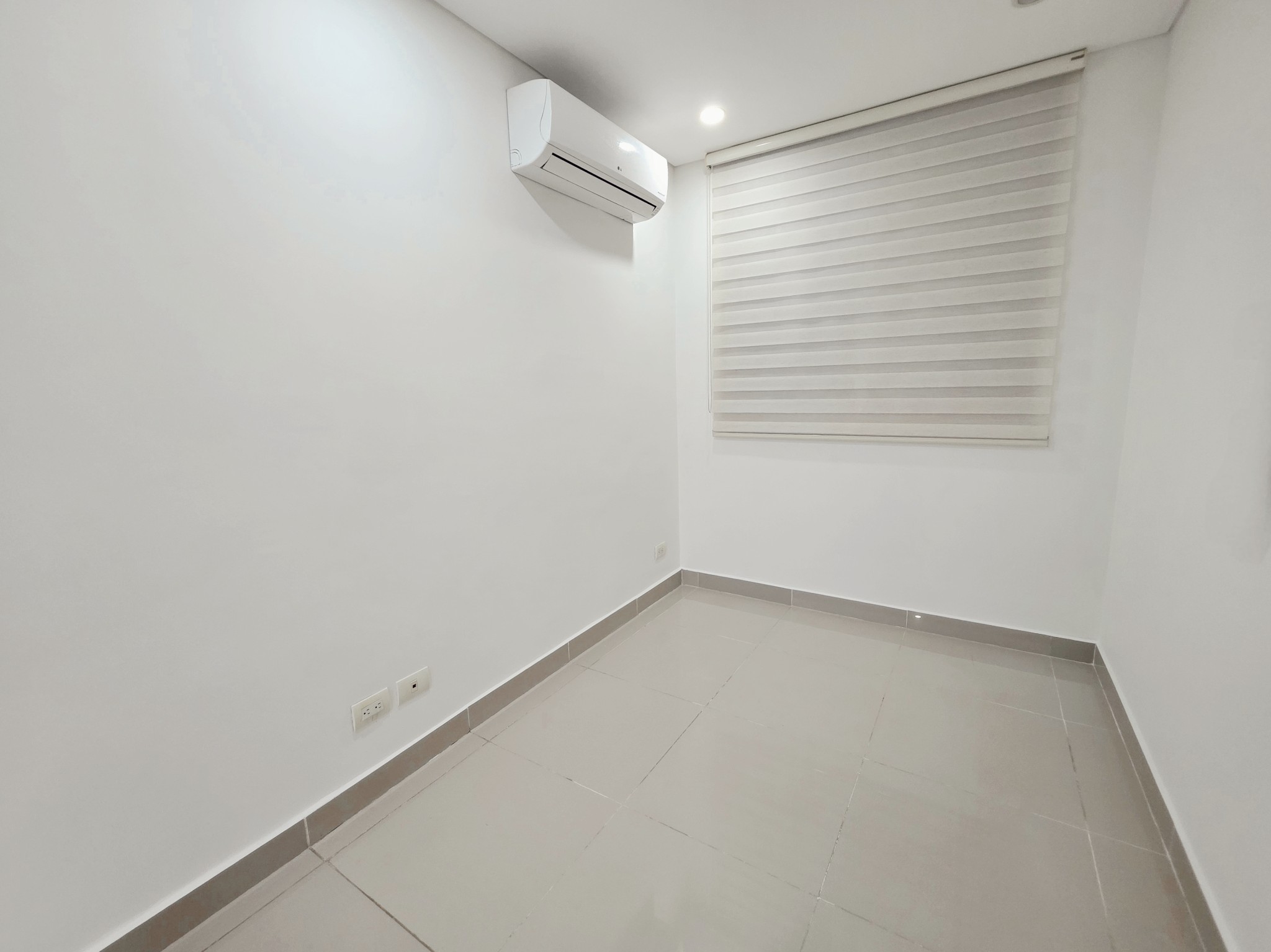 Apartamento en venta en Manga, Cartagena · foto 14 de 24