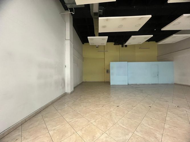 Local en arriendo en El Poblado, Medellín, 112 m² · foto 5 de 8
