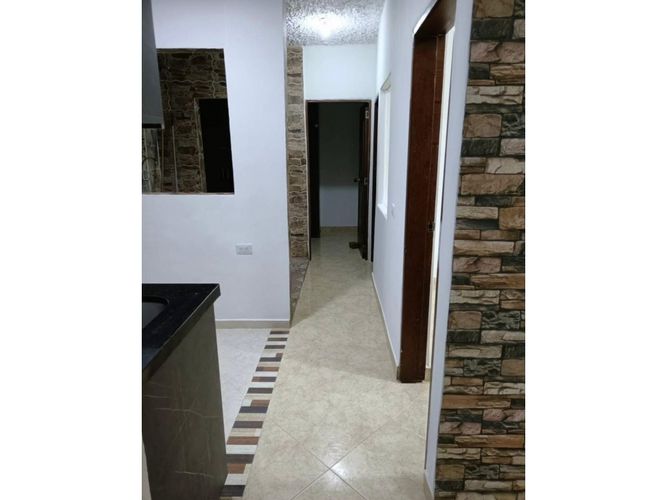 Casa de 3 alcobas en venta en Enciso, Medellín, 55 m² · foto 9 de 10