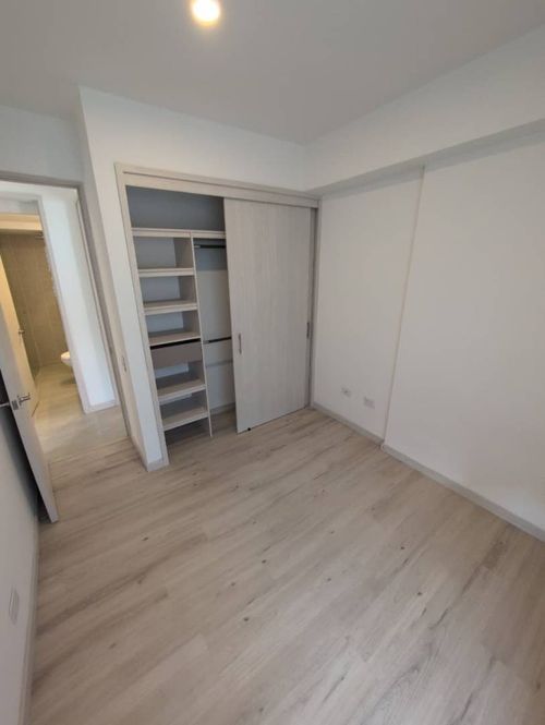 Apartamento de 3 alcobas en arriendo en Las Lomitas, Sabaneta, 72 m² · foto 3 de 15