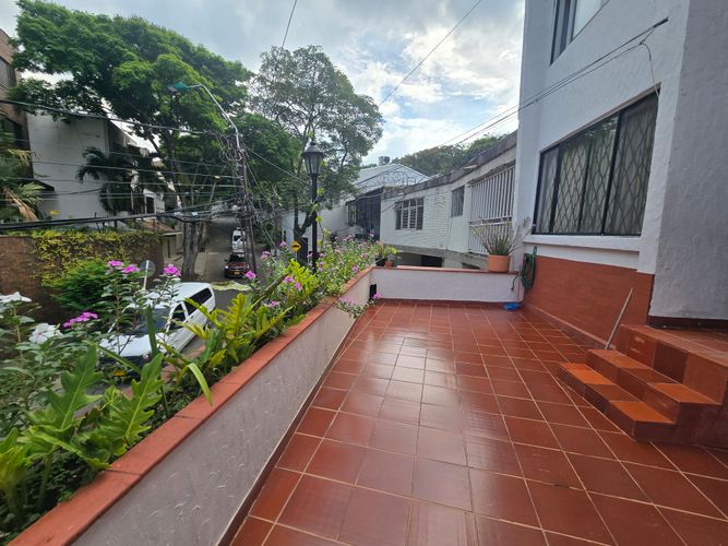 Apartamento de 3 alcobas en venta en Santa Rita, Cali, 154 m² · foto 20 de 20