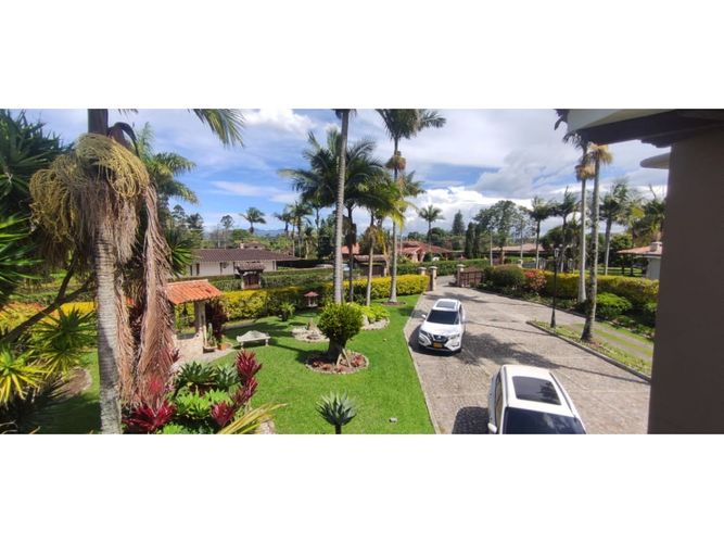 Casa de 6 alcobas en venta en Llano Grande, Rionegro, 800 m² · foto 7 de 15