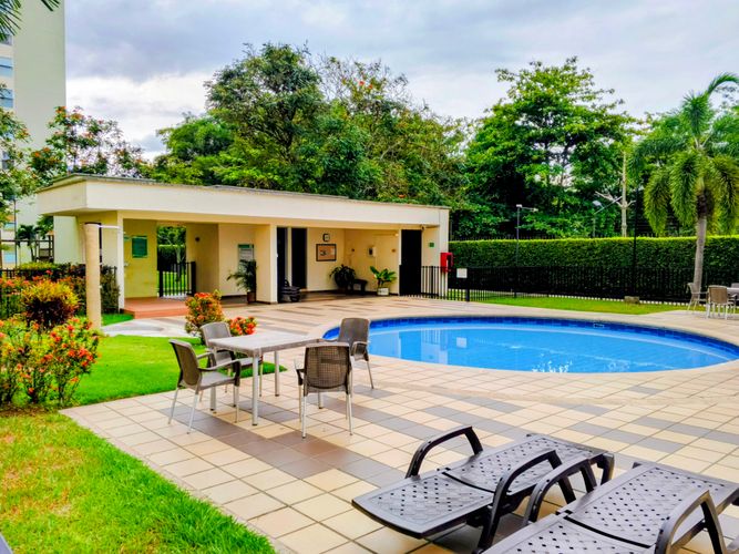 Apartamento de 4 alcobas en venta en Verde Alfagura Farallones, Jamundí, 112 m² · foto 3 de 24