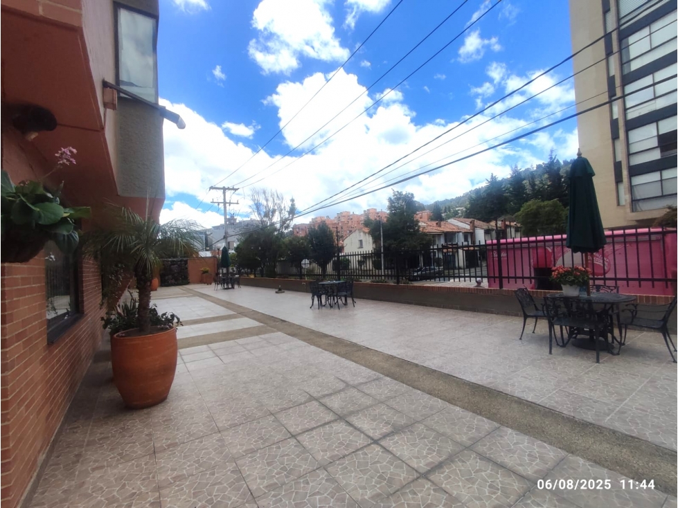 Apartamento en venta en Bella Suiza, Bogotá · foto 3 de 24