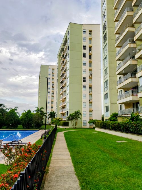 Apartamento de 4 alcobas en venta en Verde Alfagura Farallones, Jamundí, 112 m² · foto 5 de 24