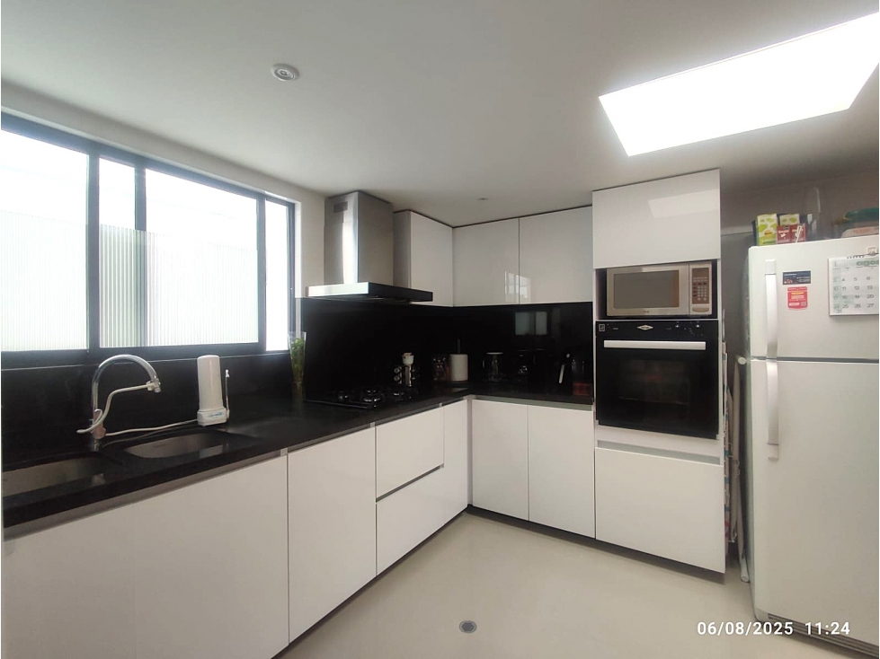 Apartamento en venta en Bella Suiza, Bogotá · foto 12 de 24