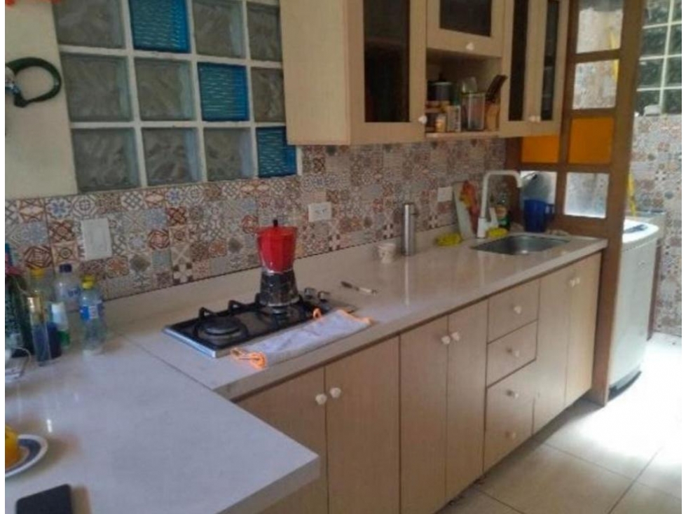 Apartamento en venta en Boston, Medellín · foto 2 de 7