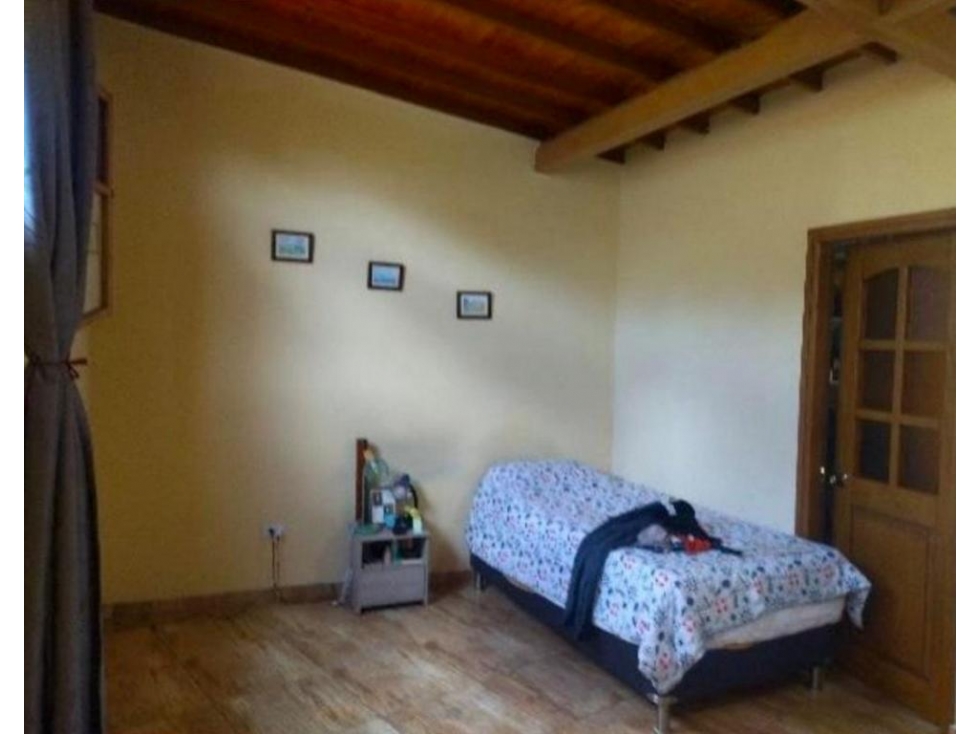 Apartamento en venta en Boston, Medellín · foto 3 de 7