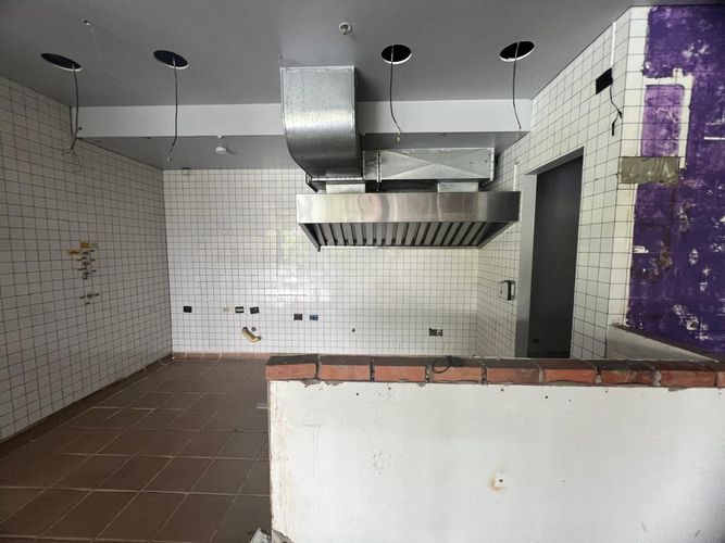 Local en venta en Loma Benedictinos, Envigado, 80 m² · foto 10 de 11