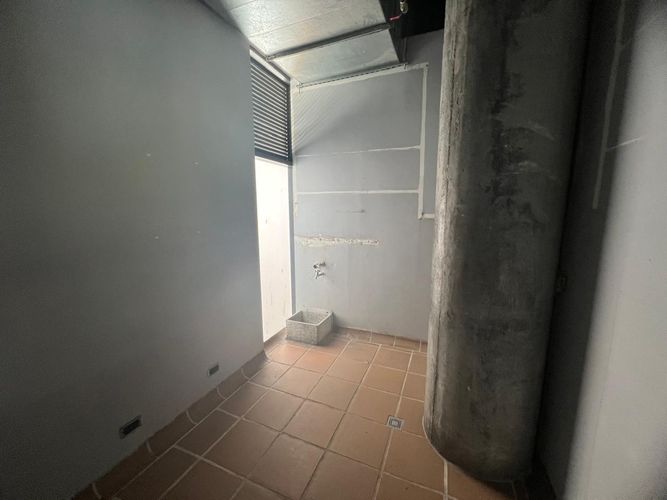 Local en venta en Loma Benedictinos, Envigado, 80 m² · foto 6 de 11