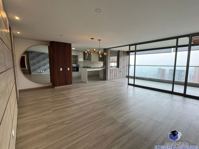 Apartamento en venta en Loma De Las Brujas, Envigado · foto 9 de 19