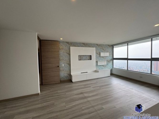 Apartamento en venta en Loma De Las Brujas, Envigado · foto 19 de 19