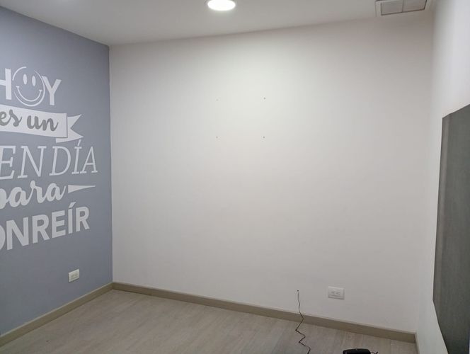 Consultorio en venta en El Poblado, Medellín, 100 m² · foto 4 de 11
