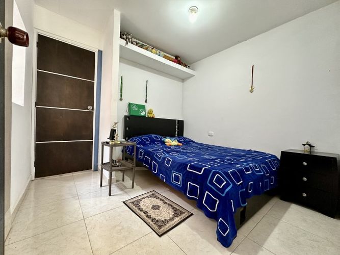 Casa de 5 alcobas en venta en Bajos Ciudad Cordoba, Cali, 53 m² · foto 9 de 18