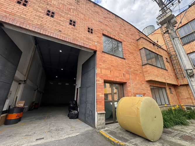 Bodega en arriendo en La Tablaza, La Estrella, 428 m² · foto 2 de 14