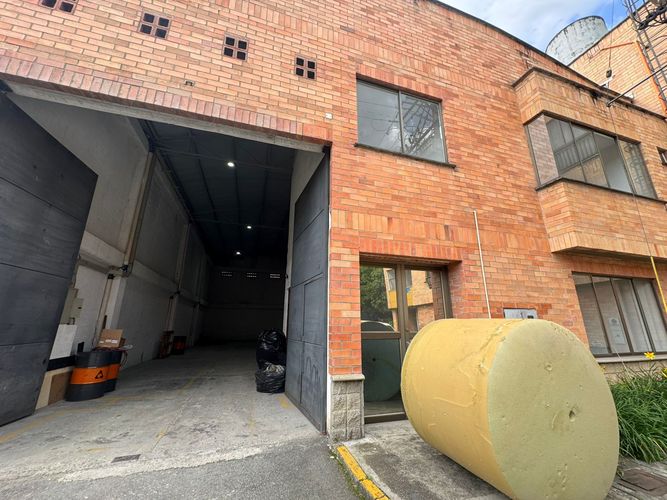 Bodega en arriendo en La Tablaza, La Estrella, 428 m² · foto 11 de 14